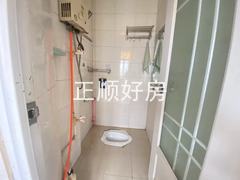 一房一厅的卫生间