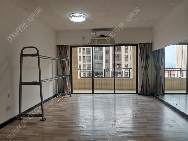 VR看房