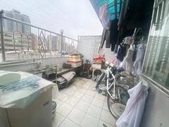 house_img