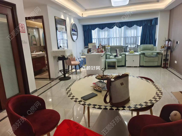 VR看房