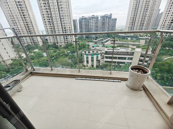 62b70abe780c3071d0bf55c9b2d69d86