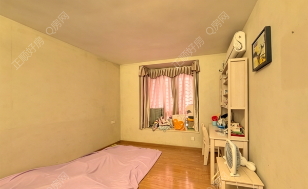 1ad84f12eaa8bc568b21f1bdc1d68726