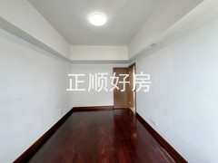 次卧