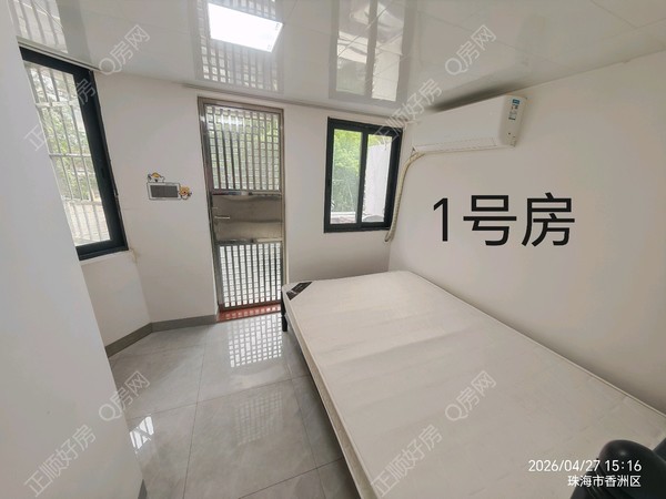 1号房卧室