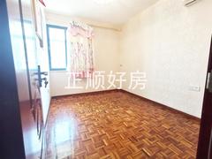 次卧