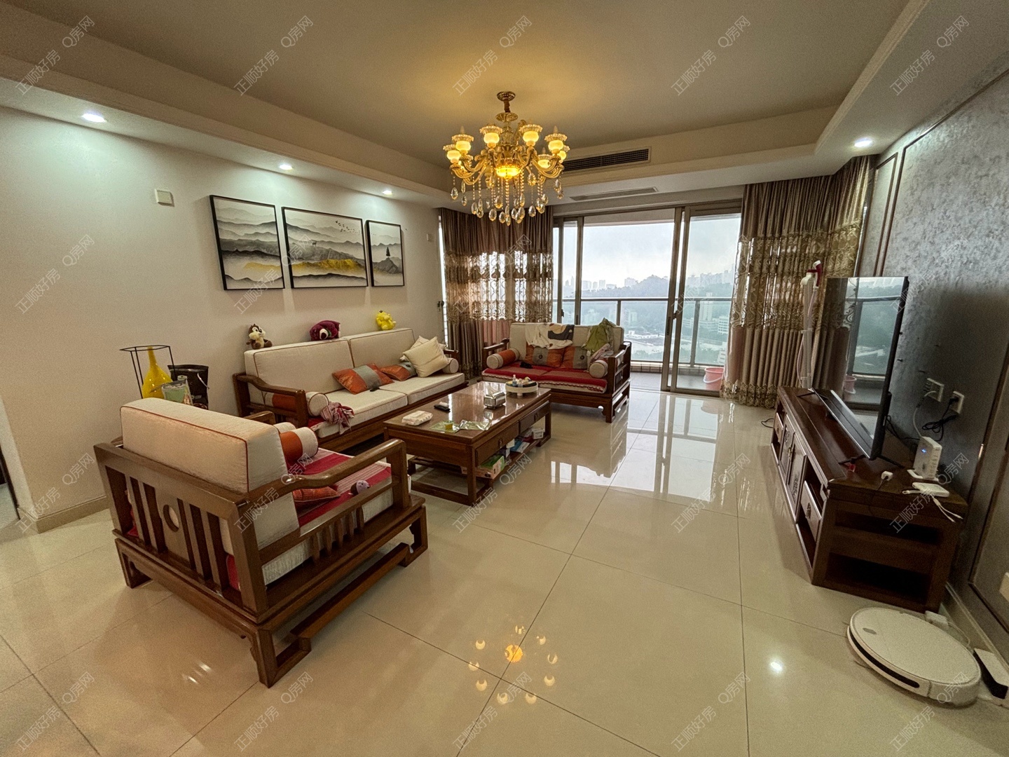 格力广场一期 3房2厅2卫 高档 152.16平