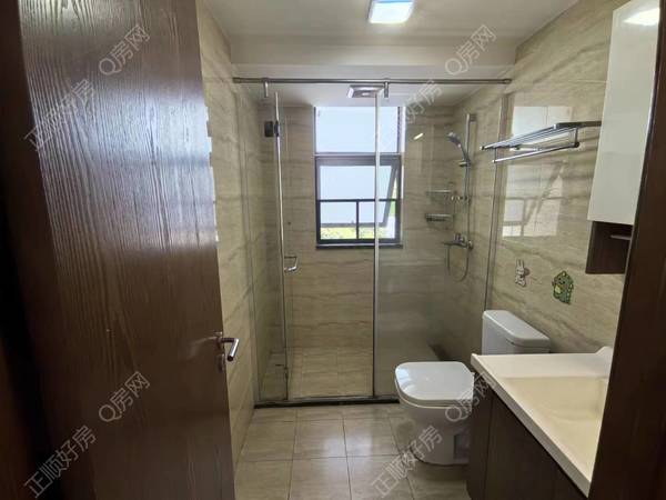 b050fa432fb26ea4eab336c93bae834