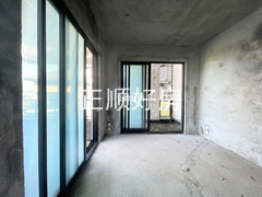 三楼南向功能房