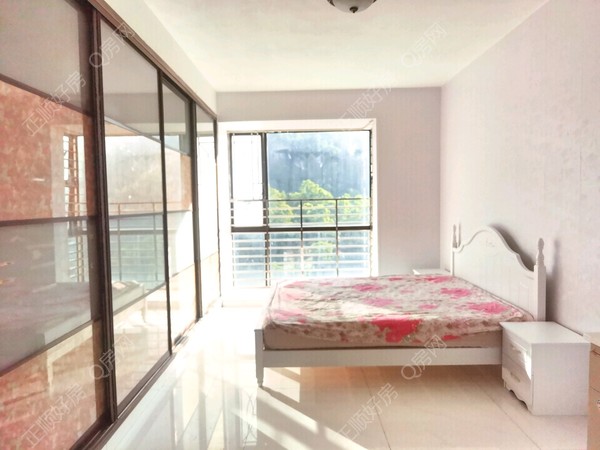 VR看房