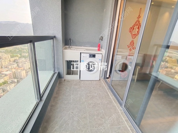 22030617093677646790A8AB4EDFB950王14