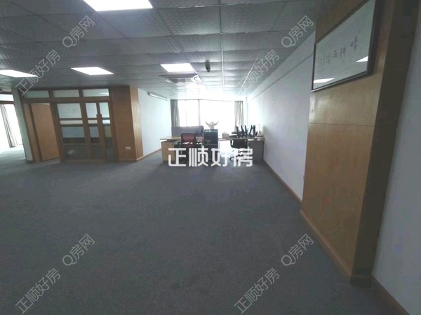客厅