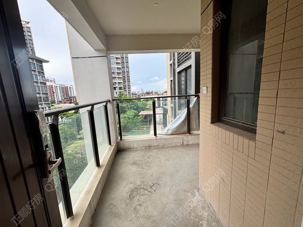 VR看房