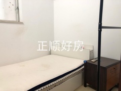 次卧