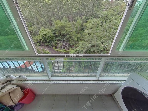 s6C46C2D0FD734E22BB8FA6CF7A6FA7F0.jpg1078984