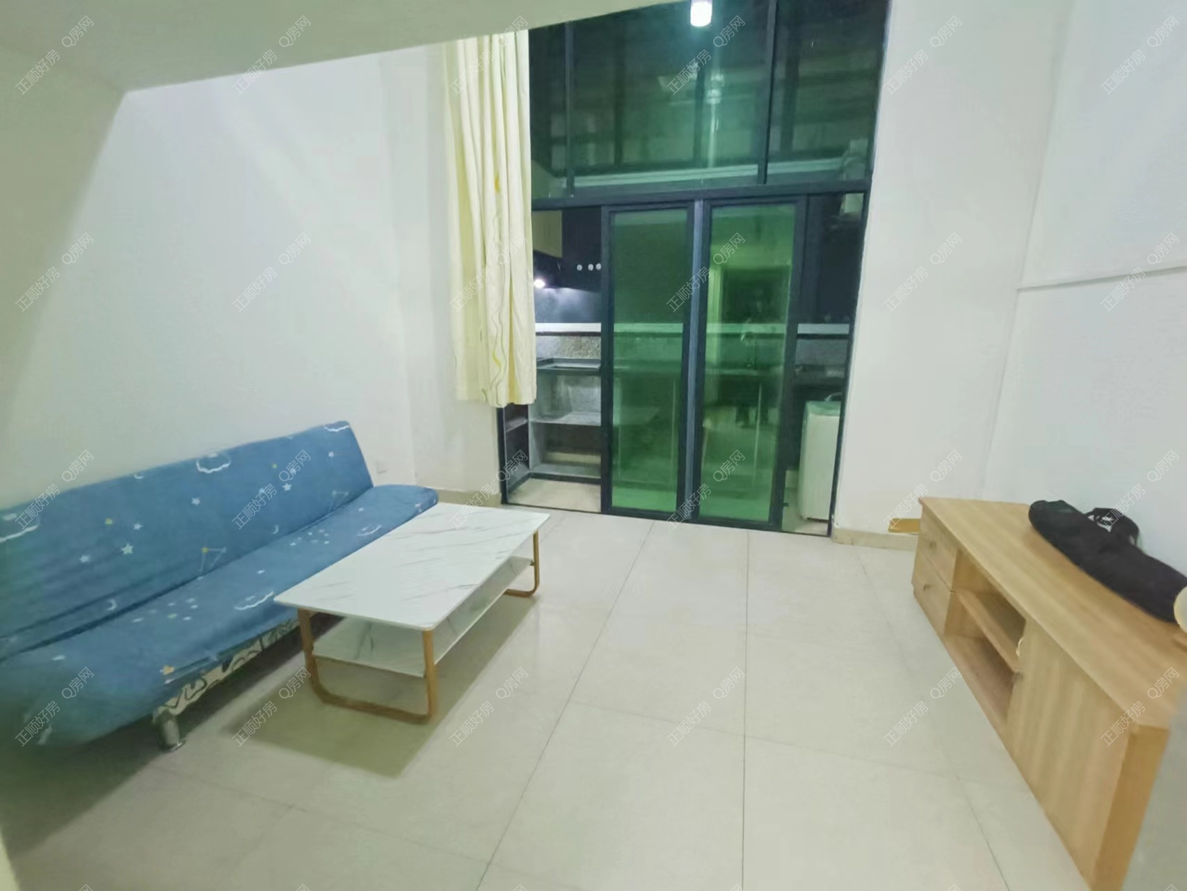 星晴公寓 1房1厅1卫 精美装 28.54平