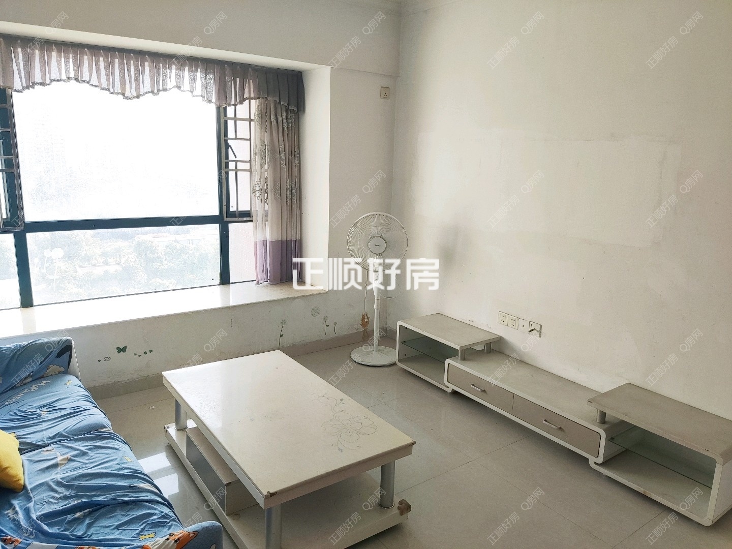 万威美地 2房2厅1卫 精装 59.25平