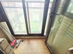 tmpimage12700374