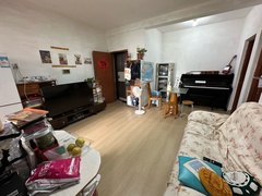 house_img