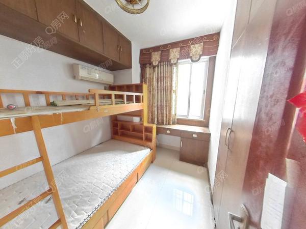 ee41a066-4f7d-4301-91bc-8228ed5f5d51