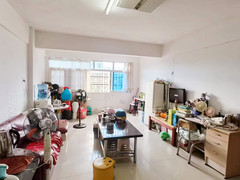 house_img