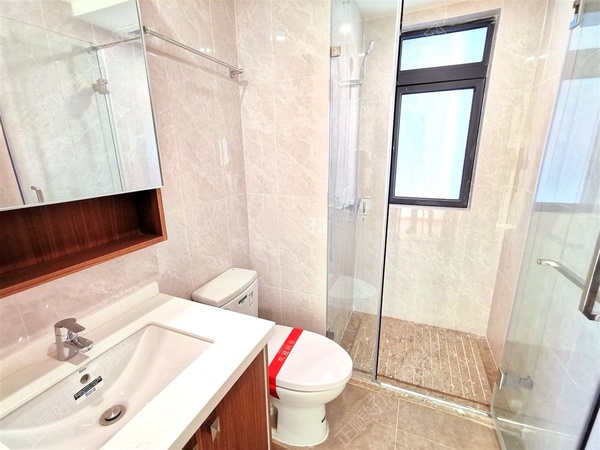 1703496081799_edit_58844901083727