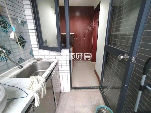 厨房