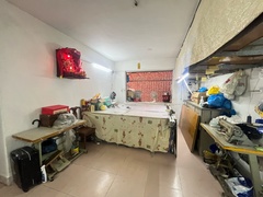 house_img