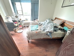 次卧室