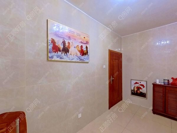 客厅-eKV7bmPW-0.jpg1348769