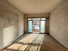 house_img