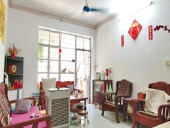 house_img