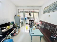 house_img