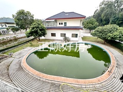 游泳池