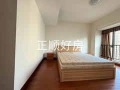 主卧