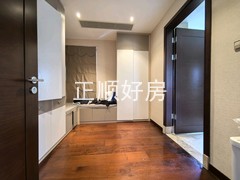 衣帽间