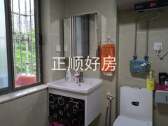 主卧卫生间