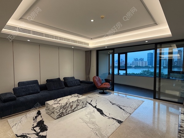 VR看房