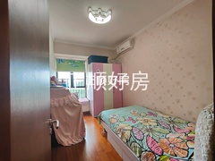 次卧