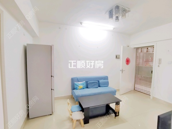 客厅