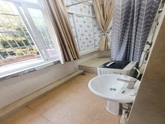 把这张竖屏的删除