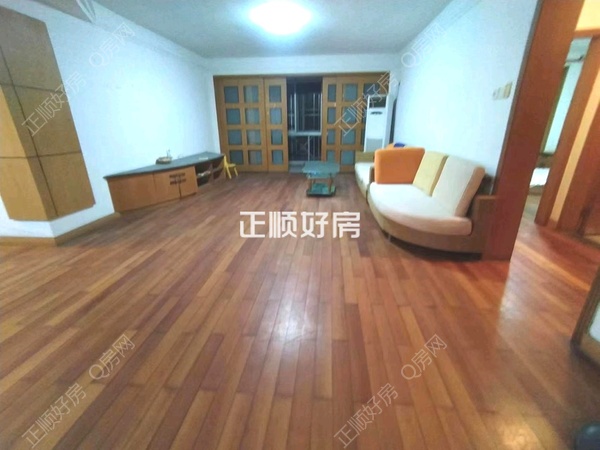 客厅