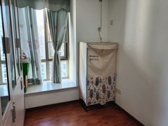次卧