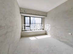 次卧