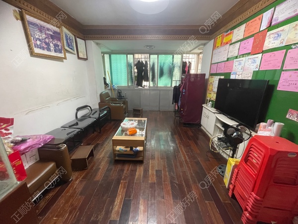 和平广场3室2厅1卫在售房源图片
