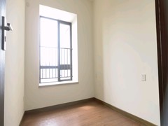 次卧