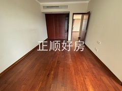 次卧