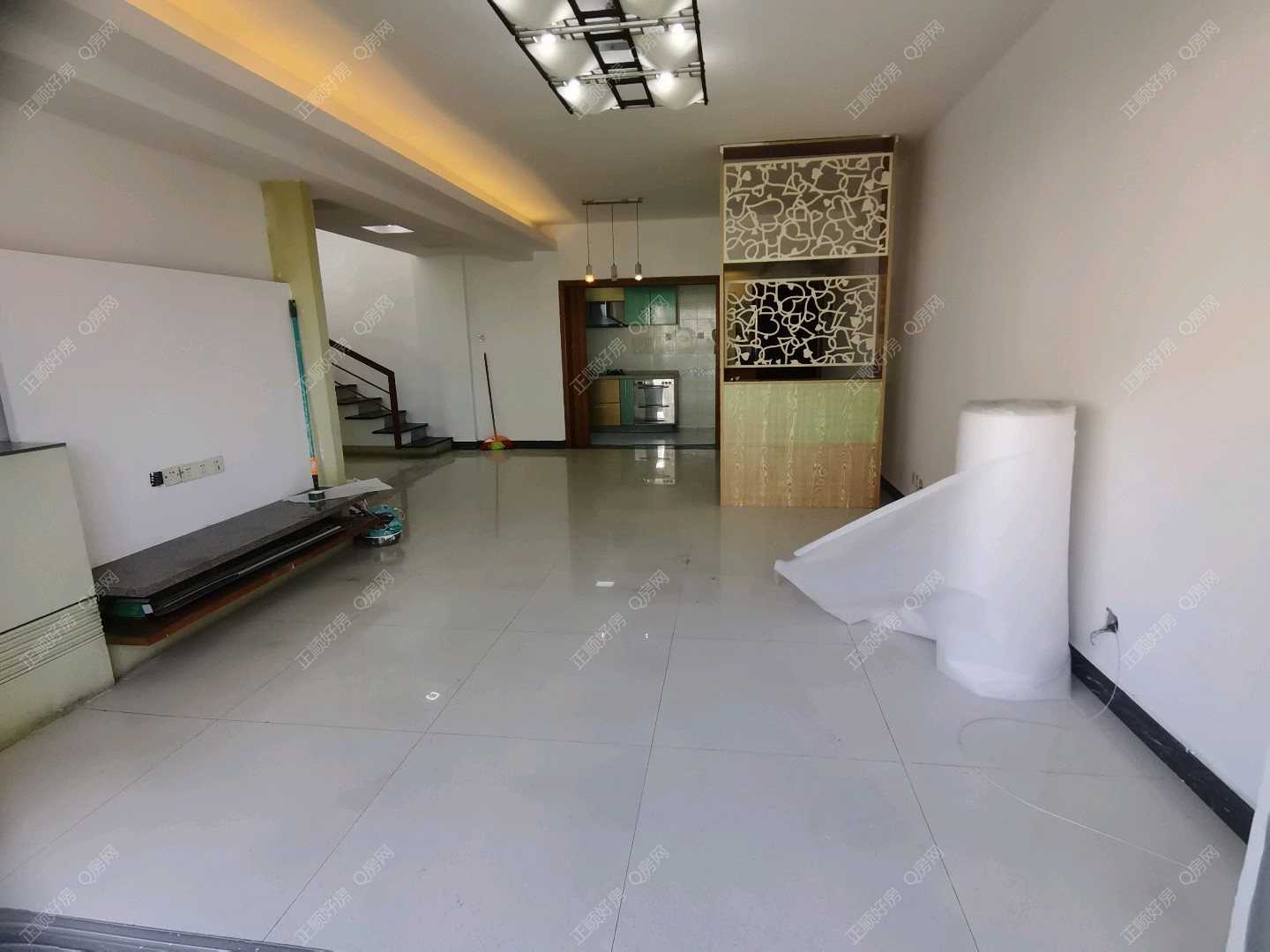 兰埔花园  金钟小学、16中学学区房复式4房 保养如新