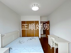 主卧