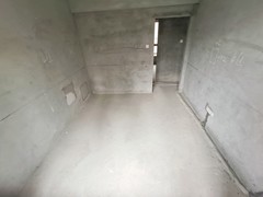次卧