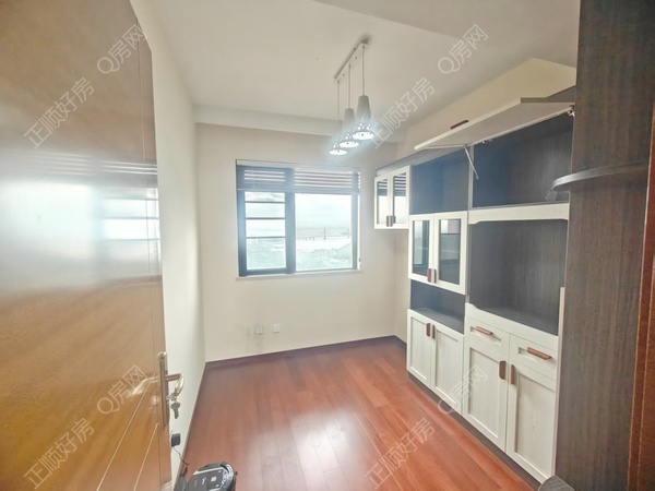 af1ec137d5d776f658f4ecd10a7a7f17